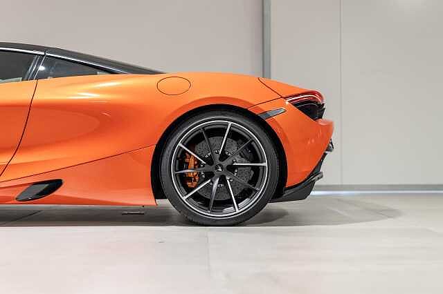 720S