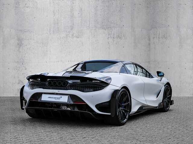 765LT Spider