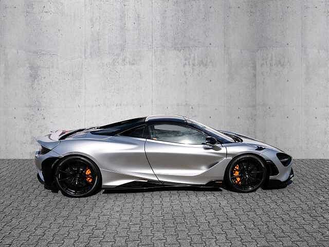 765LT Spider