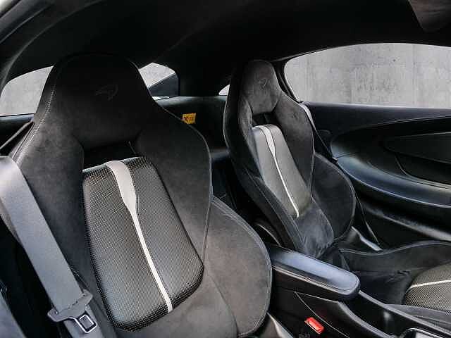 570S