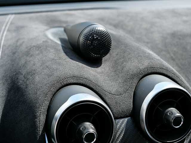 570S