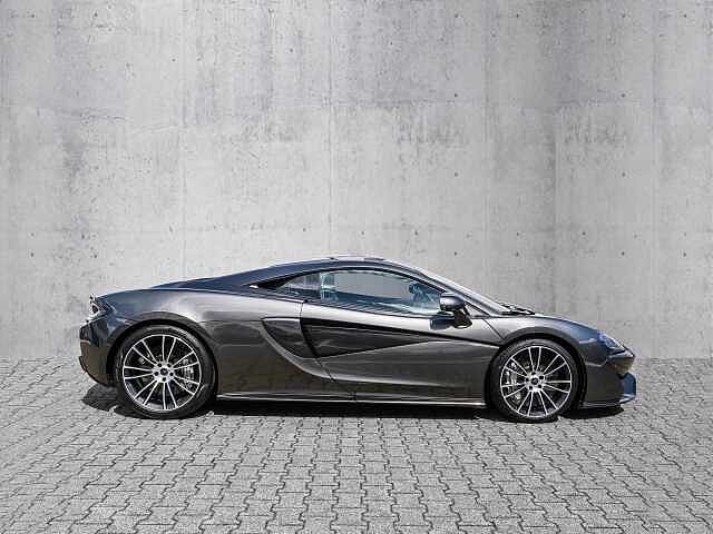 570S