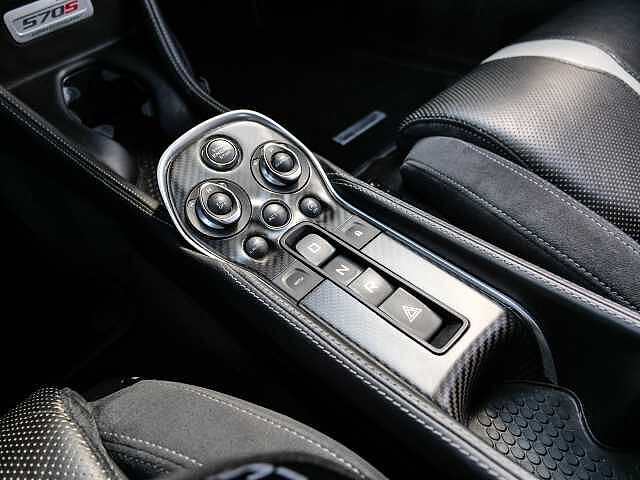 570S
