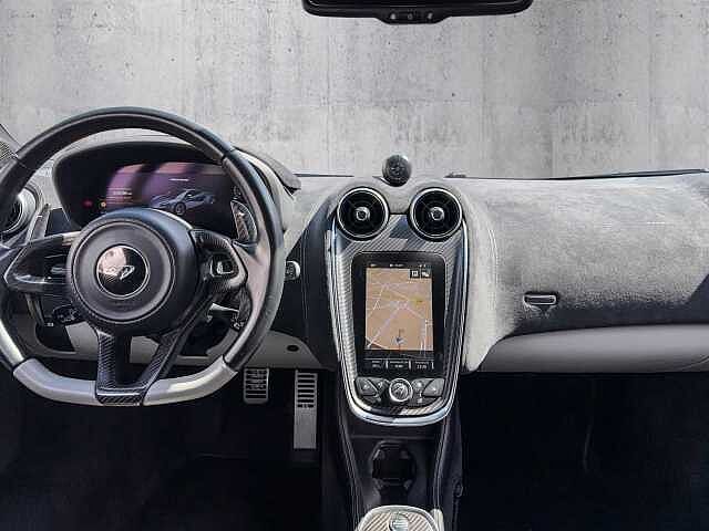 570S