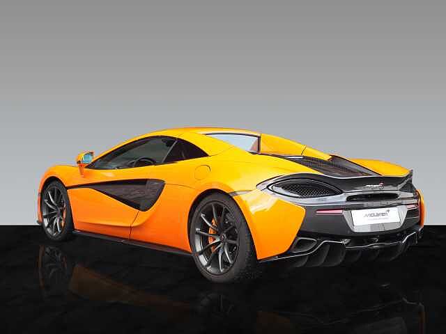 570S Spider