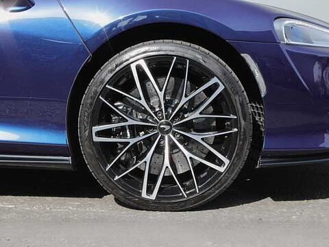 mclaren-vehicle-image