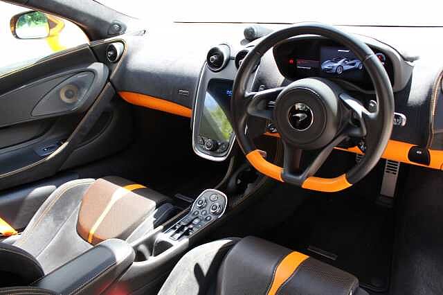 570S Spider