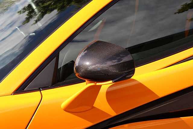 570S Spider