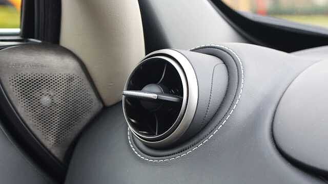 720S