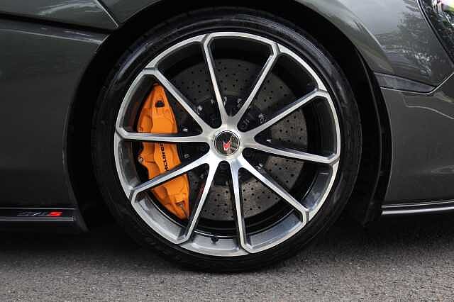 570S