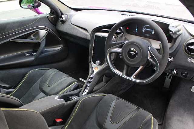 750S Spider