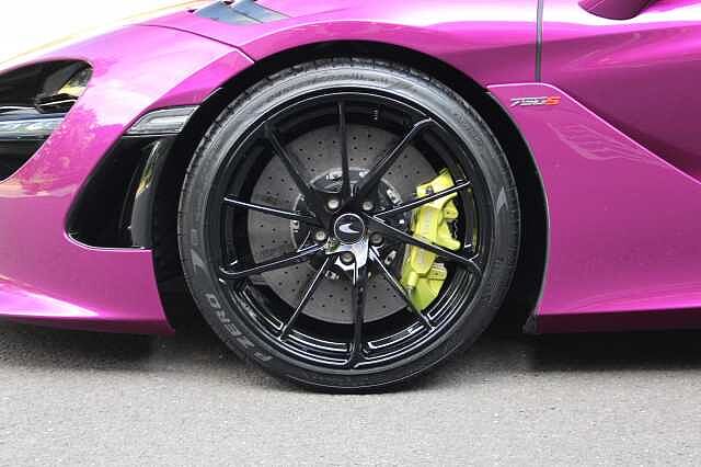 750S Spider