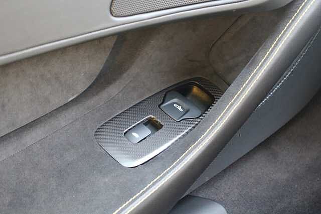 570GT