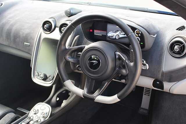 570S Spider
