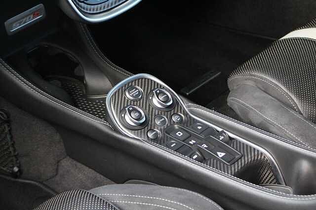 570S Spider