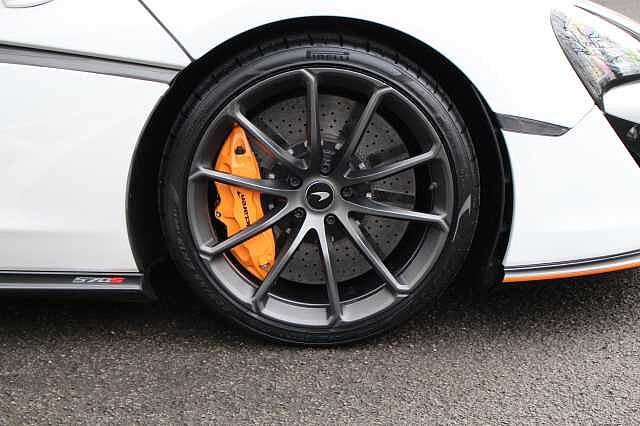 570S