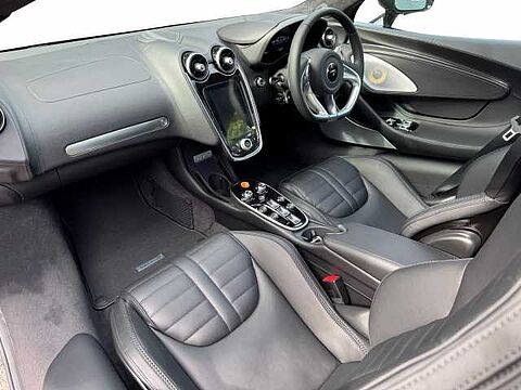 mclaren-vehicle-image