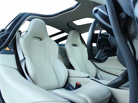 mclaren-vehicle-image