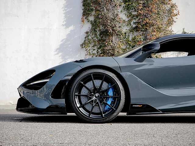 765LT