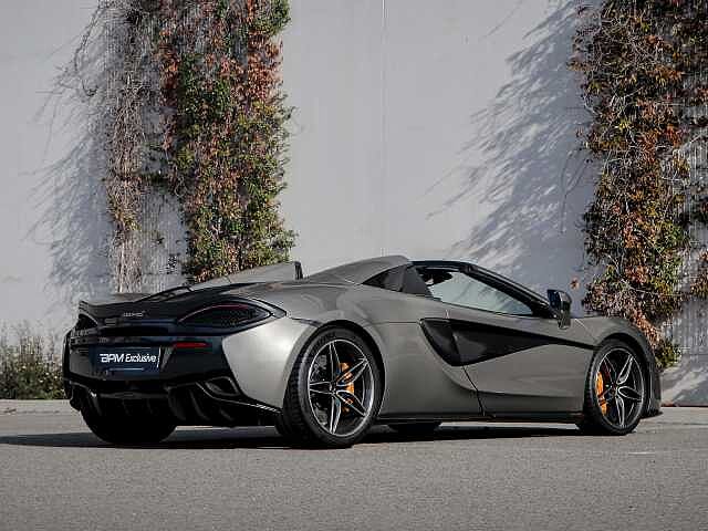 570S Spider