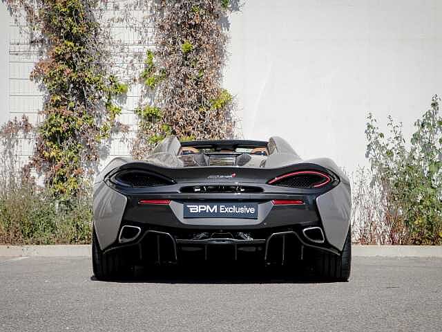 570S Spider