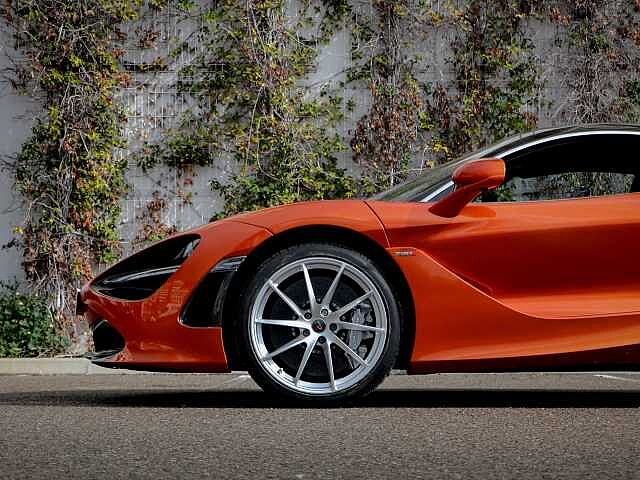 720S