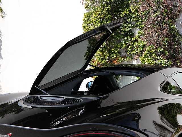 570GT