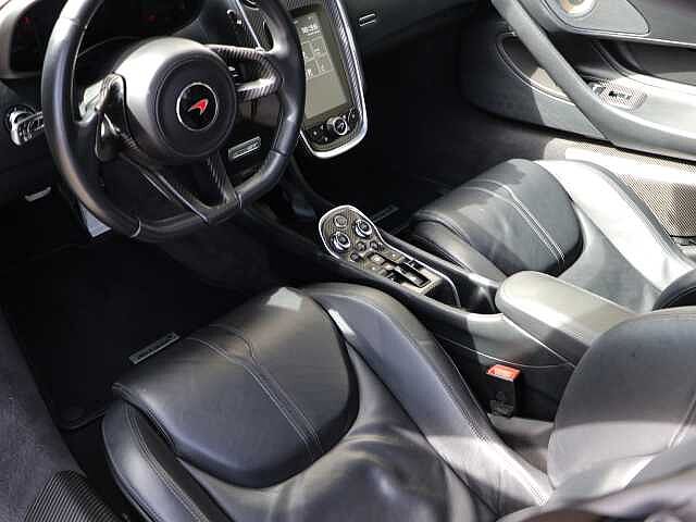 570GT
