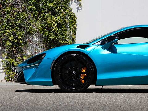 mclaren-vehicle-image