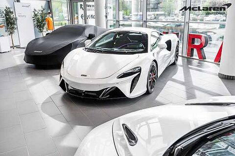 mclaren-vehicle-image