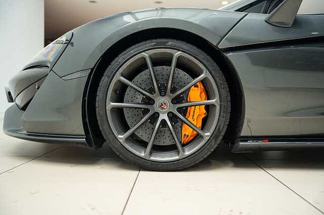 570S Spider