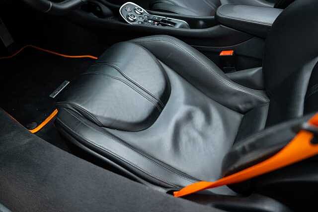 570S Spider