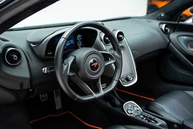 570S Spider