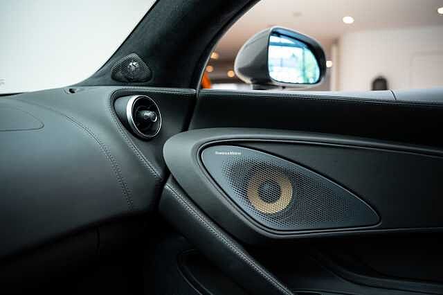 570S Spider