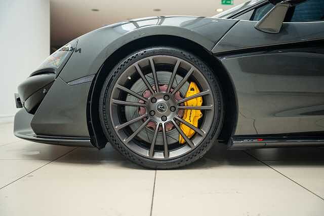 570S
