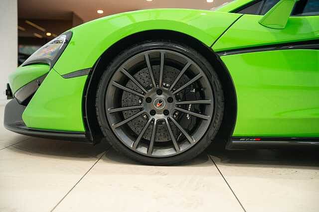 570S