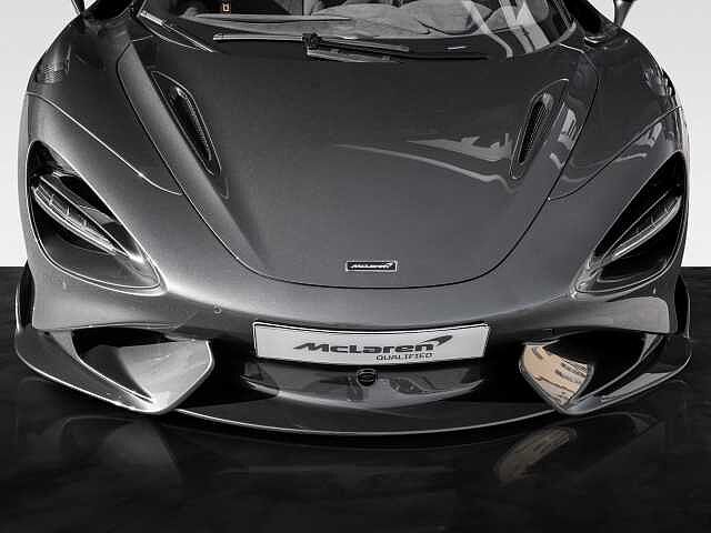 765LT Spider