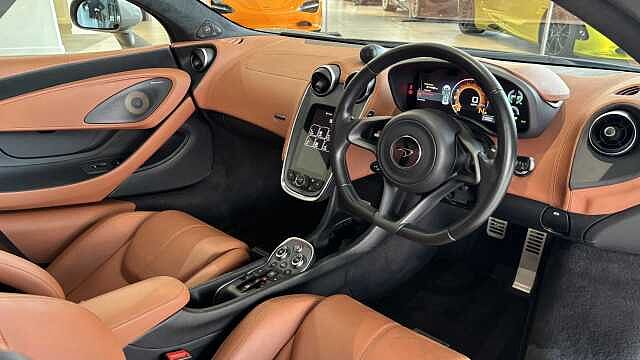 570GT