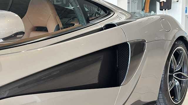 570GT