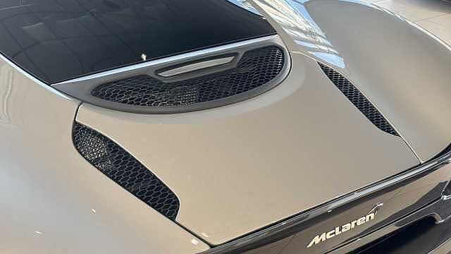570GT
