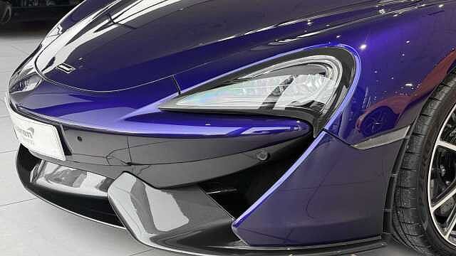 570S Spider