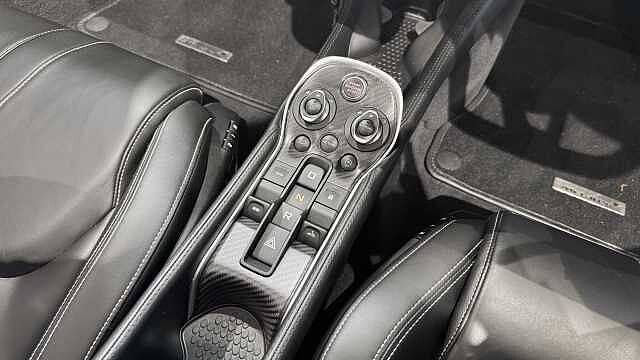 570S Spider