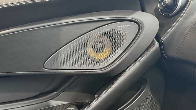 570S Spider