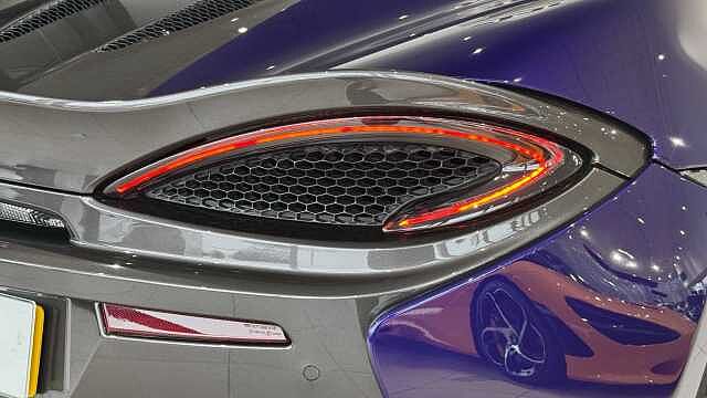 570S Spider