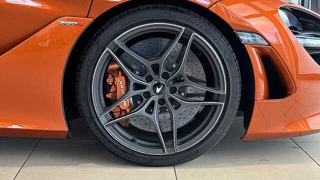 720S