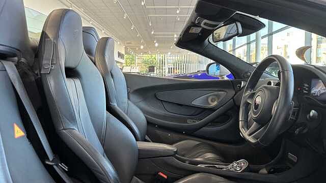 570S Spider