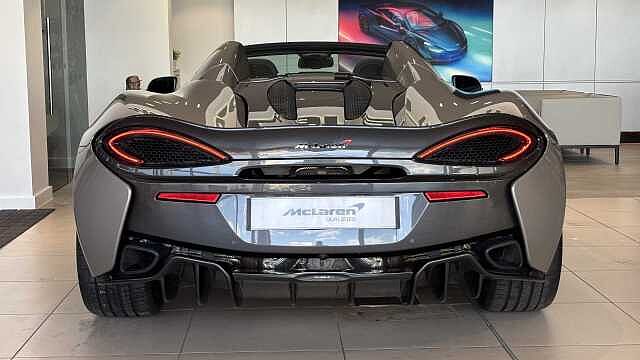 570S Spider