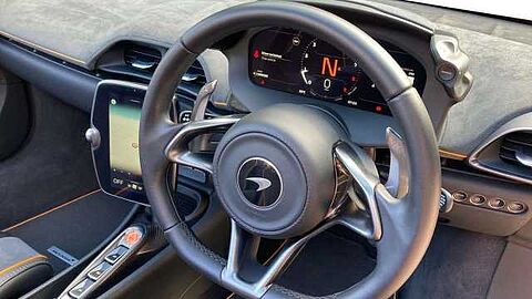 mclaren-vehicle-image