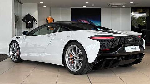 mclaren-vehicle-image