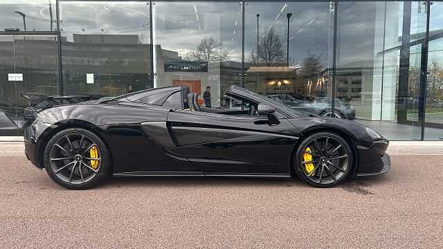 570S Spider